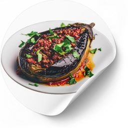 Gefüllte Aubergine mit Hackfleisch und Gewürzen